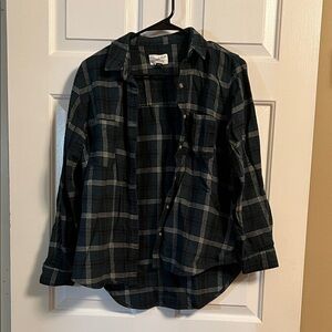 Universal Thread Green and Tan Plaid Shirt